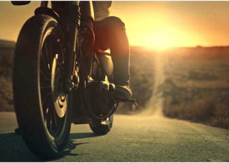 ایمنی موتورسیکلت و تاثیر تجهیزات ایمنی بر کاهش تصادف